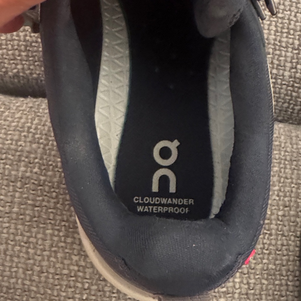 On Cloudwander Waterproof Grey and Beige Womens size 8.5 - Picture 5 of 6